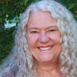 Meet your Posher, Karin